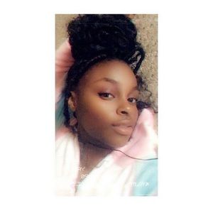 Meet your Posher, Karin